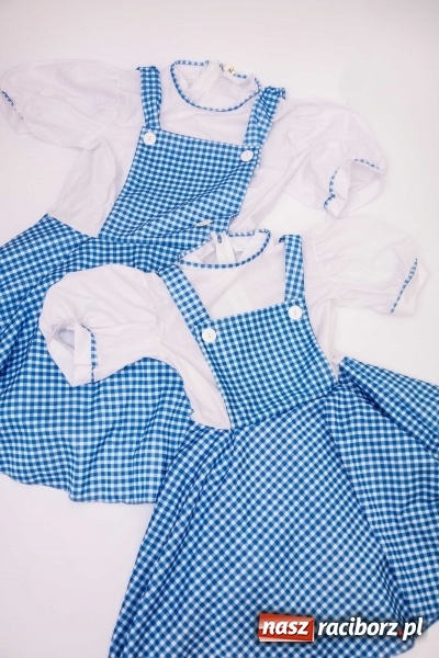 Zdjęcie w galerii na portalu naszraciborz.pl: Mikołajkowe nocne szperanie w Robanie. Tym razem od 19.00 do 21.00 wiadomości z regionu