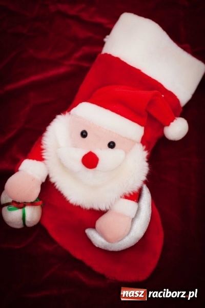 Zdjęcie w galerii na portalu naszraciborz.pl: Mikołajkowe nocne szperanie w Robanie. Tym razem od 19.00 do 21.00 wiadomości z regionu