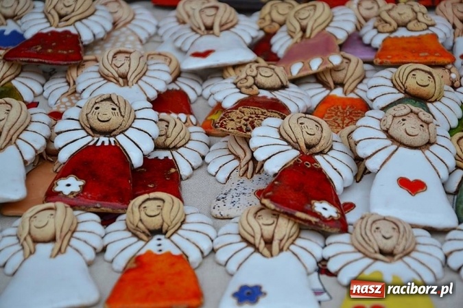 Zdjęcie w galerii na portalu naszraciborz.pl: Miss Czech i Europy na raciborskim jarmarku wiadomości z regionu