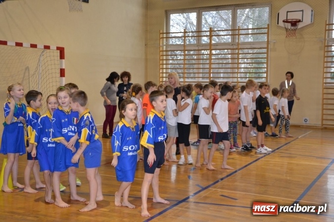 Zdjęcie w galerii na portalu naszraciborz.pl: Gminny turniej gier i zabaw w Zabełkowie wiadomości z regionu