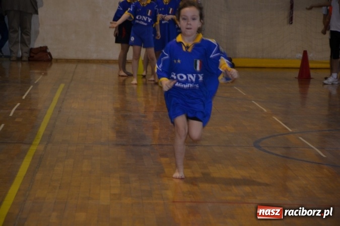 Zdjęcie w galerii na portalu naszraciborz.pl: Gminny turniej gier i zabaw w Zabełkowie wiadomości z regionu