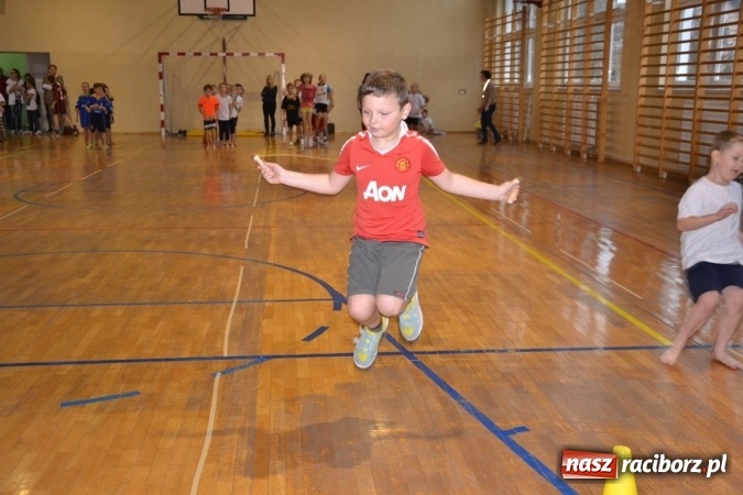 Zdjęcie w galerii na portalu naszraciborz.pl: Gminny turniej gier i zabaw w Zabełkowie wiadomości z regionu