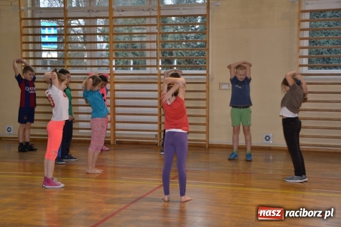 Zdjęcie w galerii na portalu naszraciborz.pl: Gminny turniej gier i zabaw w Zabełkowie wiadomości z regionu