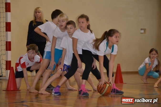 Zdjęcie w galerii na portalu naszraciborz.pl: Gminny turniej gier i zabaw w Zabełkowie wiadomości z regionu