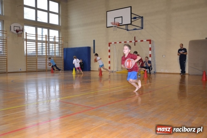 Zdjęcie w galerii na portalu naszraciborz.pl: Gminny turniej gier i zabaw w Zabełkowie wiadomości z regionu