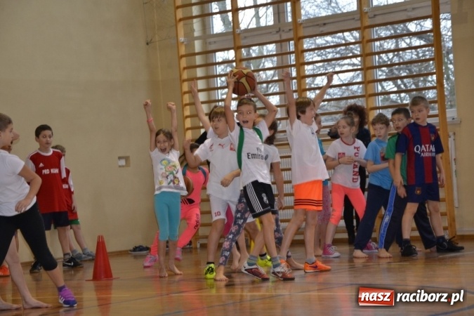 Zdjęcie w galerii na portalu naszraciborz.pl: Gminny turniej gier i zabaw w Zabełkowie wiadomości z regionu