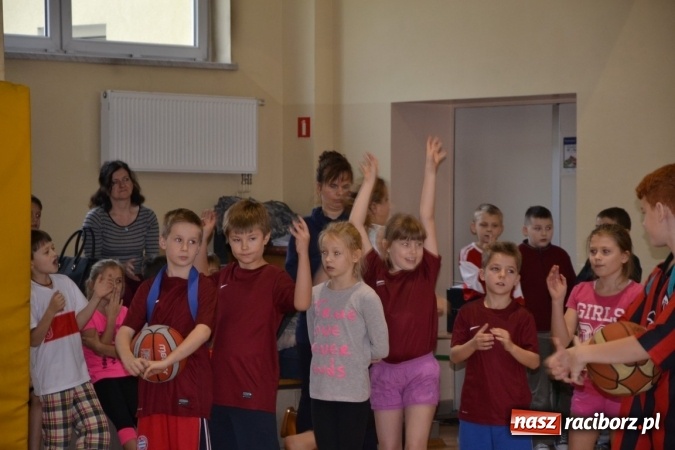 Zdjęcie w galerii na portalu naszraciborz.pl: Gminny turniej gier i zabaw w Zabełkowie wiadomości z regionu