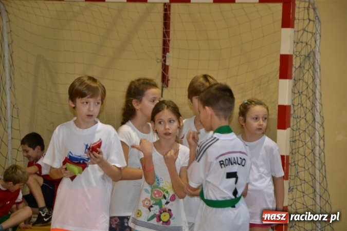 Zdjęcie w galerii na portalu naszraciborz.pl: Gminny turniej gier i zabaw w Zabełkowie wiadomości z regionu