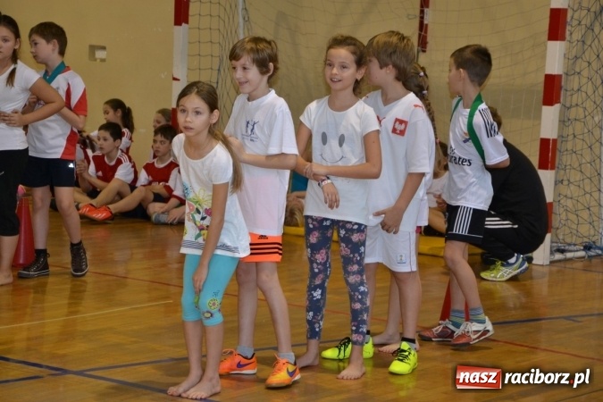 Zdjęcie w galerii na portalu naszraciborz.pl: Gminny turniej gier i zabaw w Zabełkowie wiadomości z regionu