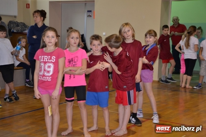 Zdjęcie w galerii na portalu naszraciborz.pl: Gminny turniej gier i zabaw w Zabełkowie wiadomości z regionu