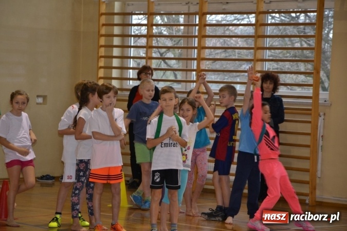 Zdjęcie w galerii na portalu naszraciborz.pl: Gminny turniej gier i zabaw w Zabełkowie wiadomości z regionu