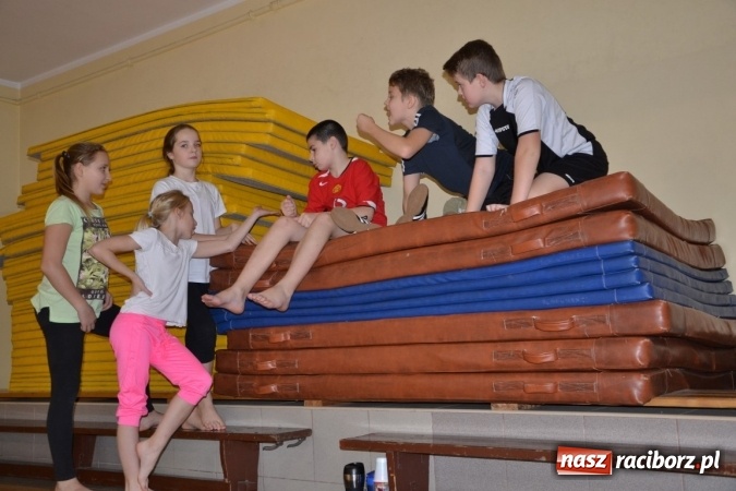 Zdjęcie w galerii na portalu naszraciborz.pl: Gminny turniej gier i zabaw w Zabełkowie wiadomości z regionu