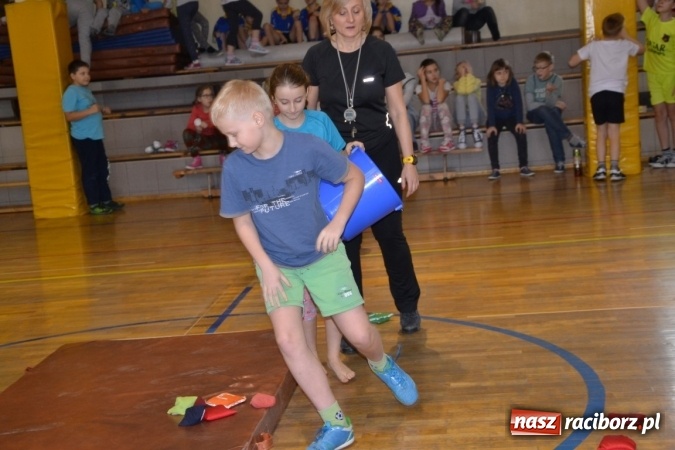 Zdjęcie w galerii na portalu naszraciborz.pl: Gminny turniej gier i zabaw w Zabełkowie wiadomości z regionu