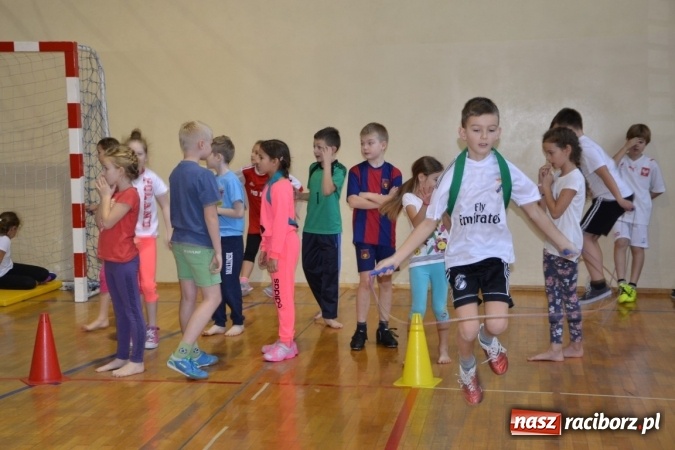 Zdjęcie w galerii na portalu naszraciborz.pl: Gminny turniej gier i zabaw w Zabełkowie wiadomości z regionu