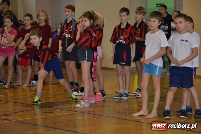 Zdjęcie w galerii na portalu naszraciborz.pl: Gminny turniej gier i zabaw w Zabełkowie wiadomości z regionu