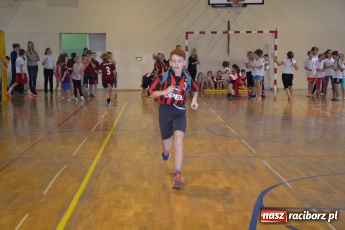 Zdjęcie w galerii na portalu naszraciborz.pl: Gminny turniej gier i zabaw w Zabełkowie wiadomości z regionu