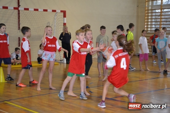 Zdjęcie w galerii na portalu naszraciborz.pl: Gminny turniej gier i zabaw w Zabełkowie wiadomości z regionu