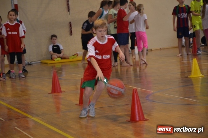 Zdjęcie w galerii na portalu naszraciborz.pl: Gminny turniej gier i zabaw w Zabełkowie wiadomości z regionu