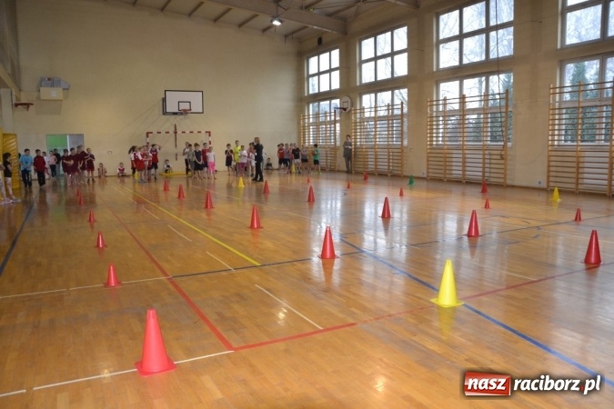 Zdjęcie w galerii na portalu naszraciborz.pl: Gminny turniej gier i zabaw w Zabełkowie wiadomości z regionu