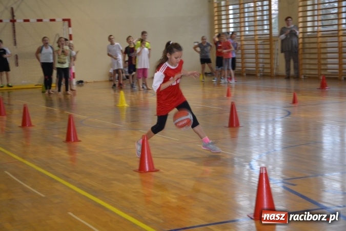 Zdjęcie w galerii na portalu naszraciborz.pl: Gminny turniej gier i zabaw w Zabełkowie wiadomości z regionu