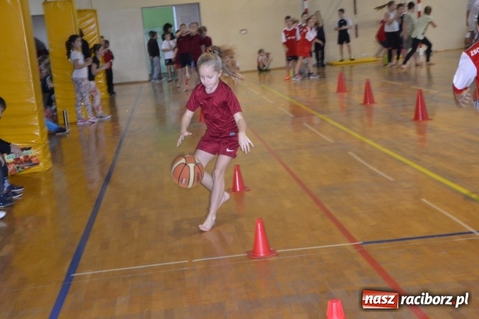 Zdjęcie w galerii na portalu naszraciborz.pl: Gminny turniej gier i zabaw w Zabełkowie wiadomości z regionu