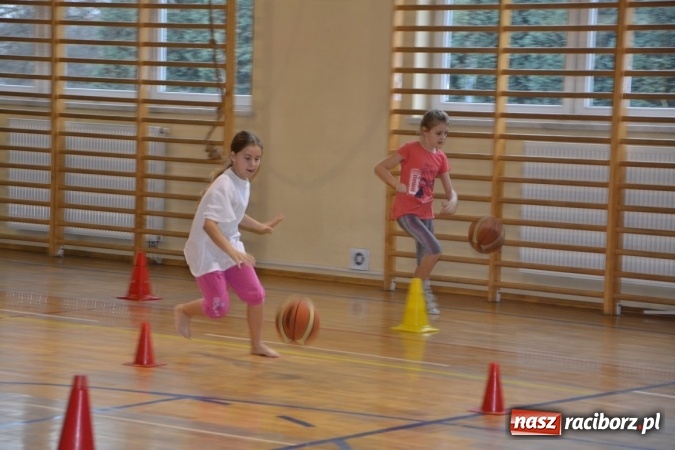 Zdjęcie w galerii na portalu naszraciborz.pl: Gminny turniej gier i zabaw w Zabełkowie wiadomości z regionu