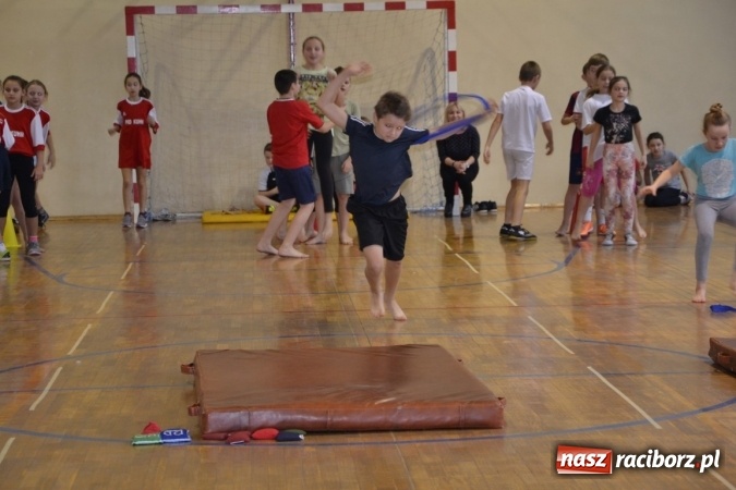 Zdjęcie w galerii na portalu naszraciborz.pl: Gminny turniej gier i zabaw w Zabełkowie wiadomości z regionu