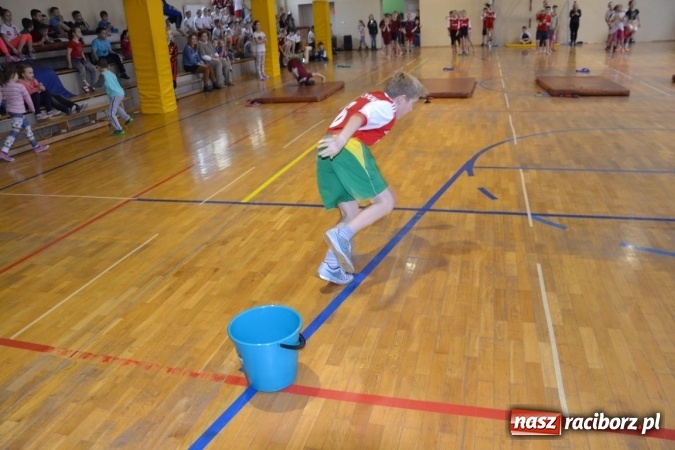 Zdjęcie w galerii na portalu naszraciborz.pl: Gminny turniej gier i zabaw w Zabełkowie wiadomości z regionu