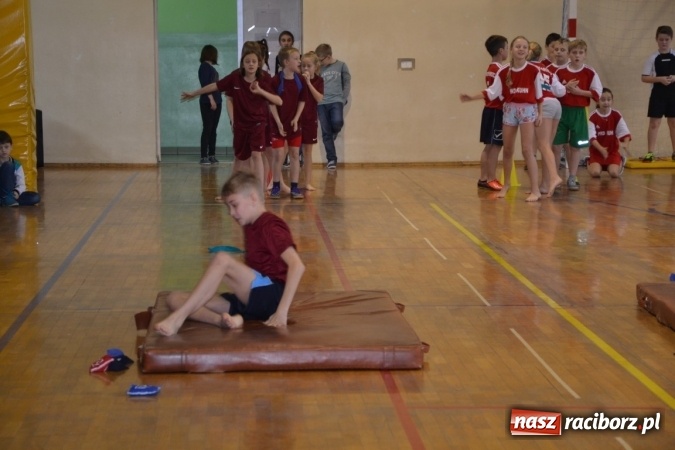 Zdjęcie w galerii na portalu naszraciborz.pl: Gminny turniej gier i zabaw w Zabełkowie wiadomości z regionu