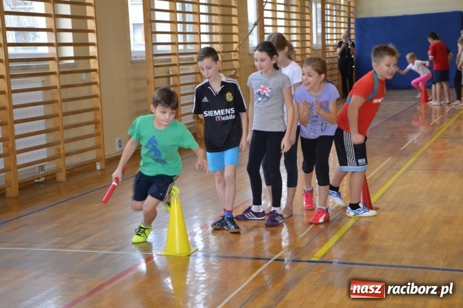 Zdjęcie w galerii na portalu naszraciborz.pl: Gminny turniej gier i zabaw w Zabełkowie wiadomości z regionu