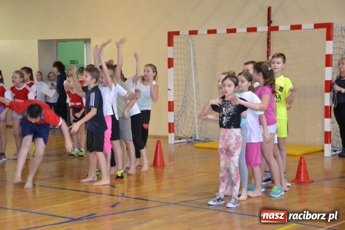Zdjęcie w galerii na portalu naszraciborz.pl: Gminny turniej gier i zabaw w Zabełkowie wiadomości z regionu