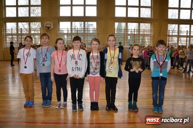 Zdjęcie w galerii na portalu naszraciborz.pl: Gminny turniej gier i zabaw w Zabełkowie wiadomości z regionu