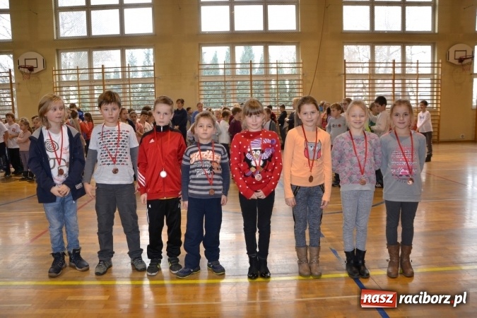 Zdjęcie w galerii na portalu naszraciborz.pl: Gminny turniej gier i zabaw w Zabełkowie wiadomości z regionu