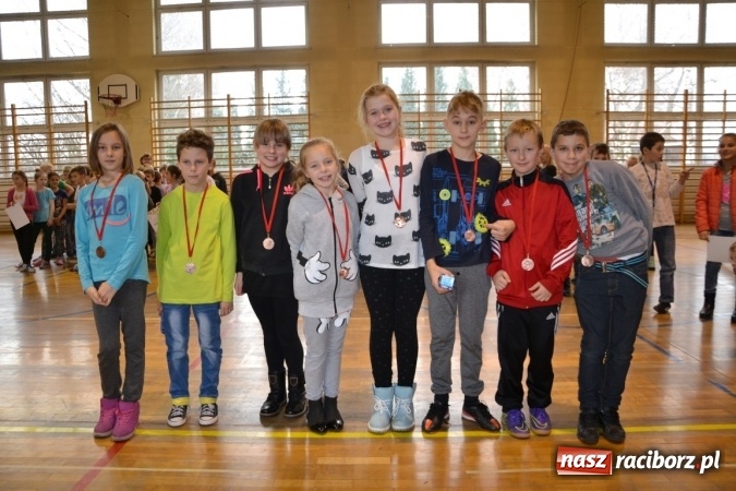 Zdjęcie w galerii na portalu naszraciborz.pl: Gminny turniej gier i zabaw w Zabełkowie wiadomości z regionu