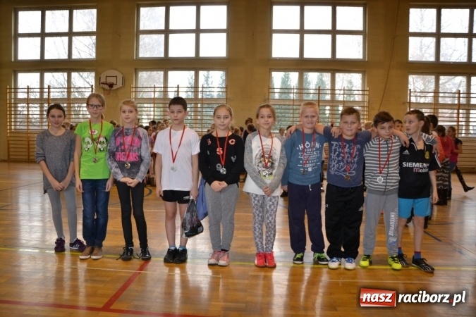 Zdjęcie w galerii na portalu naszraciborz.pl: Gminny turniej gier i zabaw w Zabełkowie wiadomości z regionu