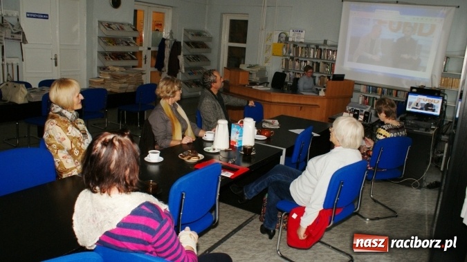 Zdjęcie w galerii na portalu naszraciborz.pl: Zmotywowani do działania z biblioteką  wiadomości z regionu