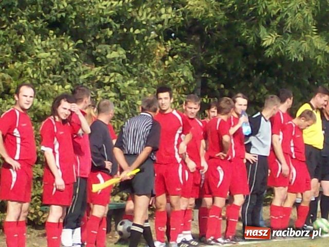 Zdjęcie w galerii na portalu naszraciborz.pl: Wicher zdmuchnął Lyski wiadomości z regionu