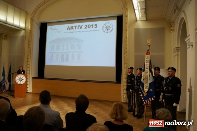 Zdjęcie w galerii na portalu naszraciborz.pl: Raciborscy policjanci z wizytą w Opawie  wiadomości z regionu