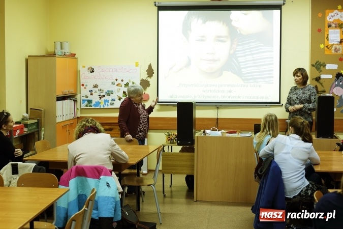 Zdjęcie w galerii na portalu naszraciborz.pl: W raciborskiej PWSZ powstała Grupa Regionalna Polskiego Stowarzyszenia Animatorów Pedagogiki Celestyna Freineta wiadomości z regionu