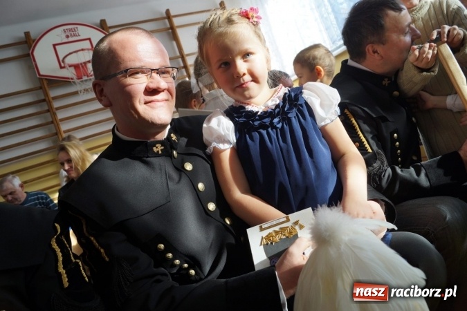 Zdjęcie w galerii na portalu naszraciborz.pl: Wiwat dla górnika! Barbórka w Babicach   wiadomości z regionu
