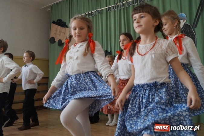 Zdjęcie w galerii na portalu naszraciborz.pl: Wiwat dla górnika! Barbórka w Babicach   wiadomości z regionu