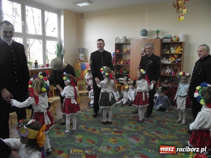 Zdjęcie w galerii na portalu naszraciborz.pl: Barbórka w Przedszkolu nr 16 w Brzeziu  wiadomości z regionu