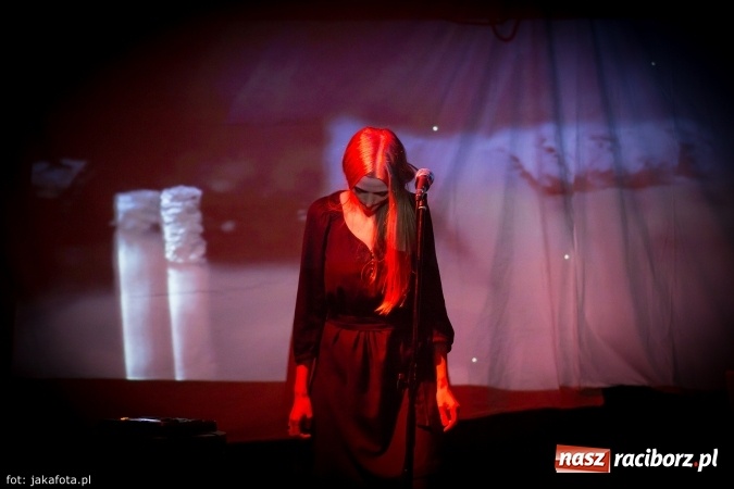 Zdjęcie w galerii na portalu naszraciborz.pl: W klimacie Marlene Dietrich na Końcu Świata wiadomości z regionu