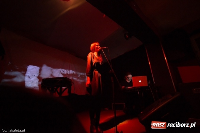 Zdjęcie w galerii na portalu naszraciborz.pl: W klimacie Marlene Dietrich na Końcu Świata wiadomości z regionu