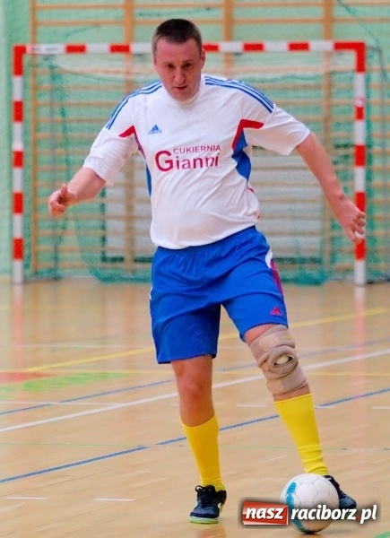 Zdjęcie w galerii na portalu naszraciborz.pl: Remisowy piątek w HLPN. Dwa tuziny goli w Arenie Rafako wiadomości z regionu