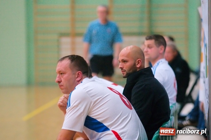 Zdjęcie w galerii na portalu naszraciborz.pl: Remisowy piątek w HLPN. Dwa tuziny goli w Arenie Rafako wiadomości z regionu