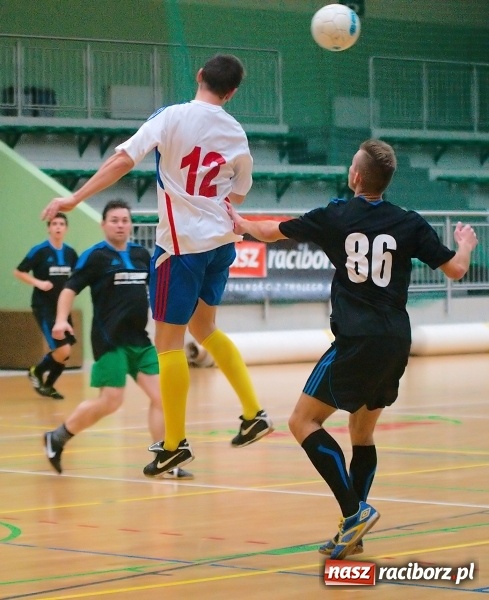 Zdjęcie w galerii na portalu naszraciborz.pl: Remisowy piątek w HLPN. Dwa tuziny goli w Arenie Rafako wiadomości z regionu