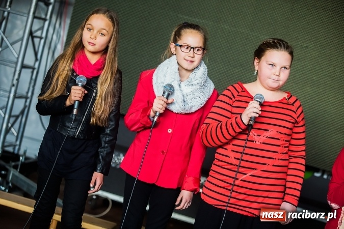 Zdjęcie w galerii na portalu naszraciborz.pl: Moc atrakcji na raciborskim Rynku wiadomości z regionu