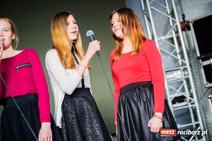 Zdjęcie w galerii na portalu naszraciborz.pl: Moc atrakcji na raciborskim Rynku wiadomości z regionu