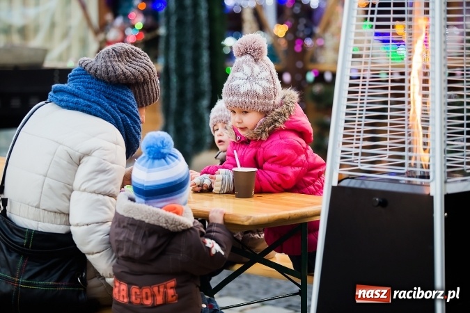Zdjęcie w galerii na portalu naszraciborz.pl: Moc atrakcji na raciborskim Rynku wiadomości z regionu